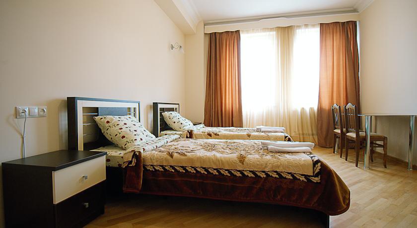 Europa+T Hotel Tbilisi Zimmer foto