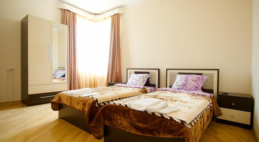 Europa+T Hotel Tbilisi Zimmer foto